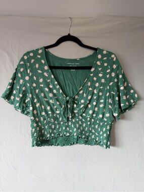 American Eagle Womens Babydoll Boho Floral Crop Top L Green Festival Cottagecore